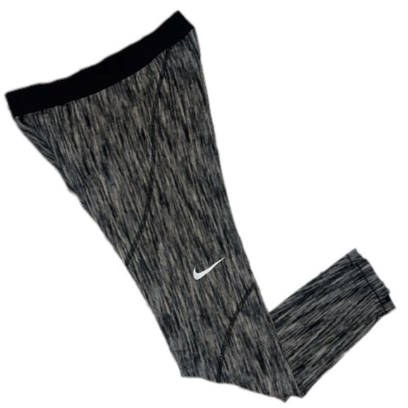 Nike Pro hyperwarm black and white graphic leggings check logo Size XS elastic - Picture 1 of 7
